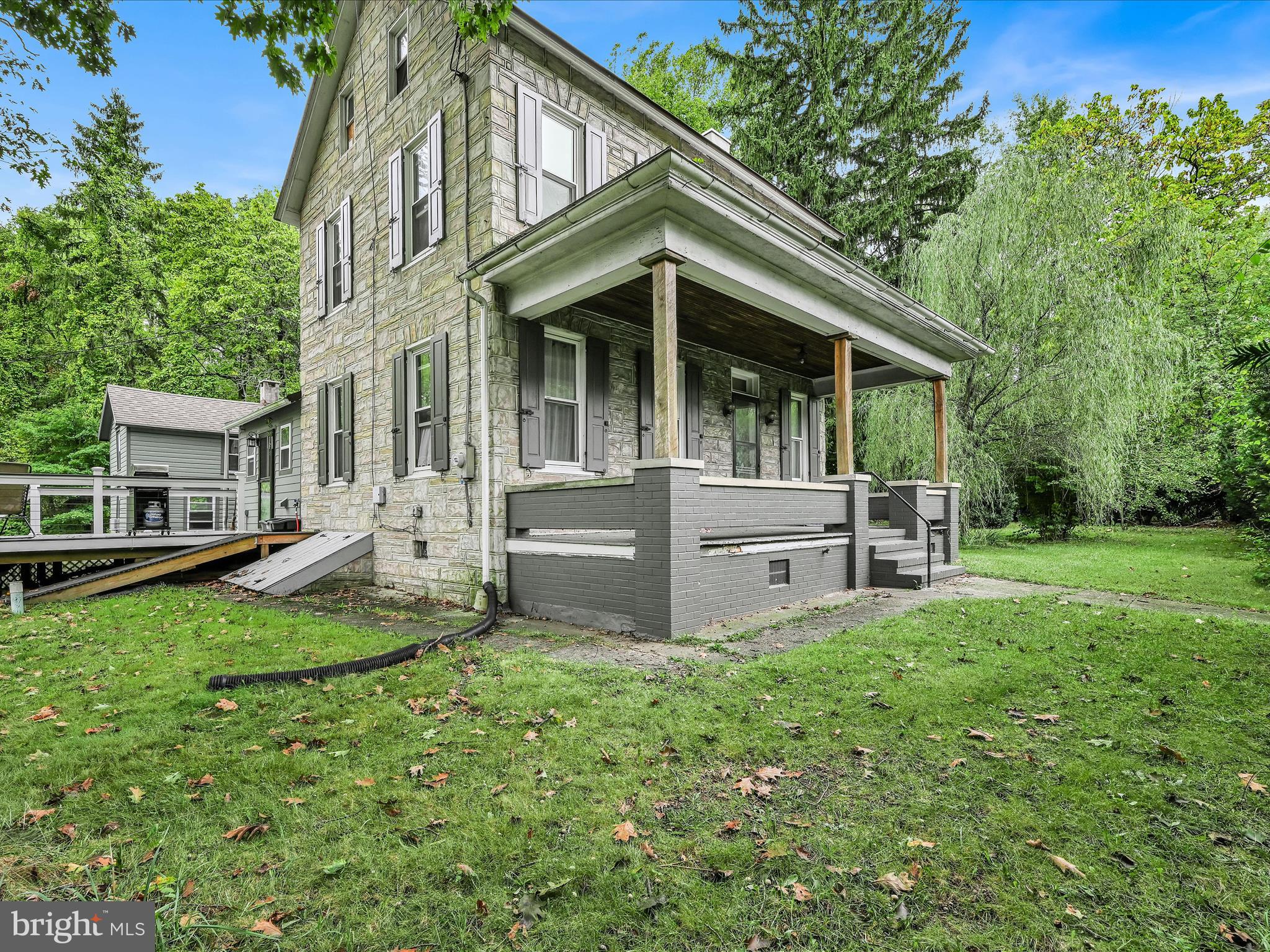 2868 Pricetown Road Temple, PA 19560 - Photo 6 of 80 Front