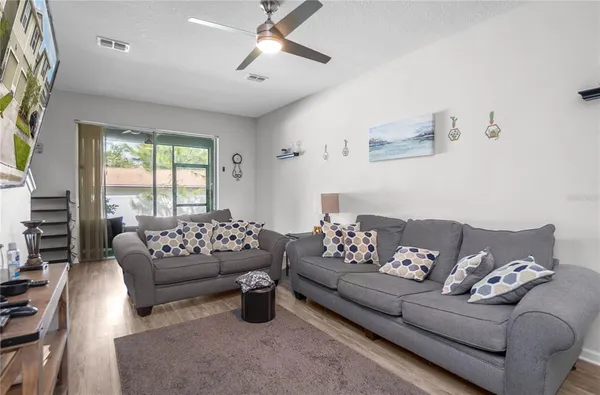 $275,000 | 2208 Laceflower Drive, Brandon, FL 33510