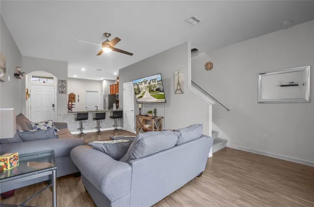 $275,000 | 2208 Laceflower Drive, Brandon, FL 33510