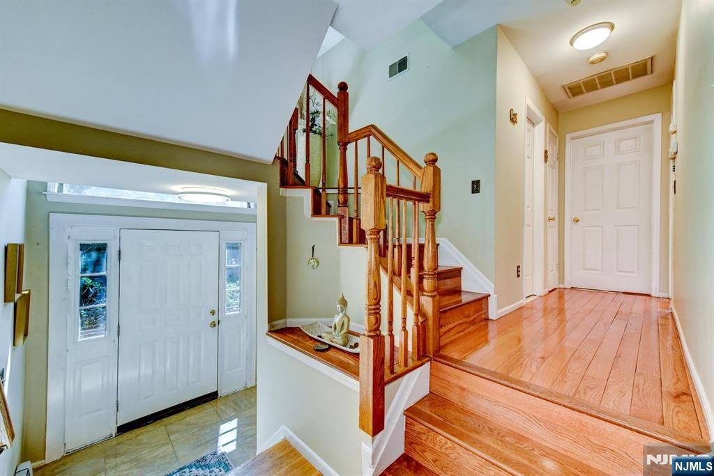 17 Independence Way Rockaway, NJ 07866 - Photo 27 of 48