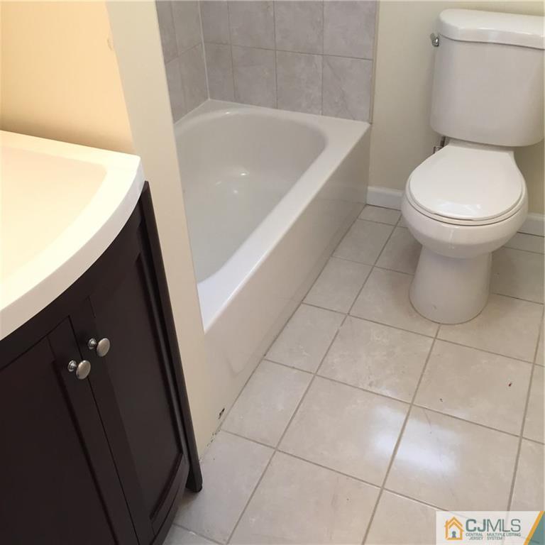 142 New Market Road Dunellen, NJ 08812 - Photo 13 of 24 Gallery Image 13