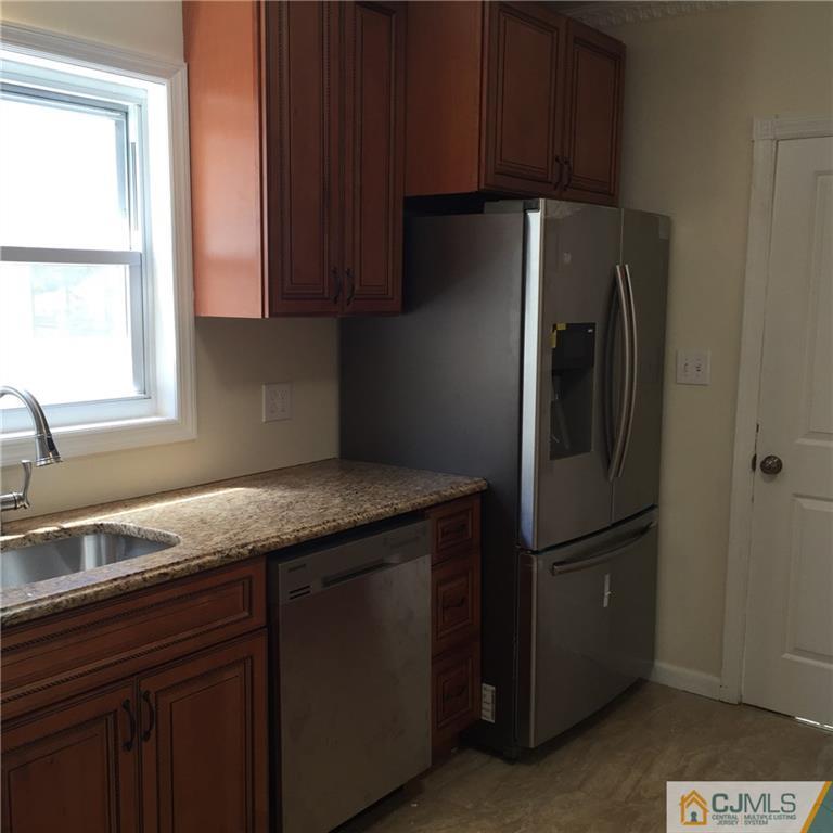142 New Market Road Dunellen, NJ 08812 - Photo 5 of 24 Gallery Image 5