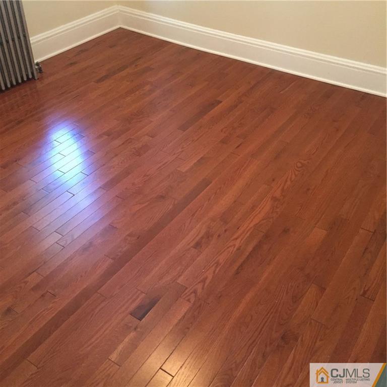 142 New Market Road Dunellen, NJ 08812 - Photo 8 of 24 Gallery Image 8
