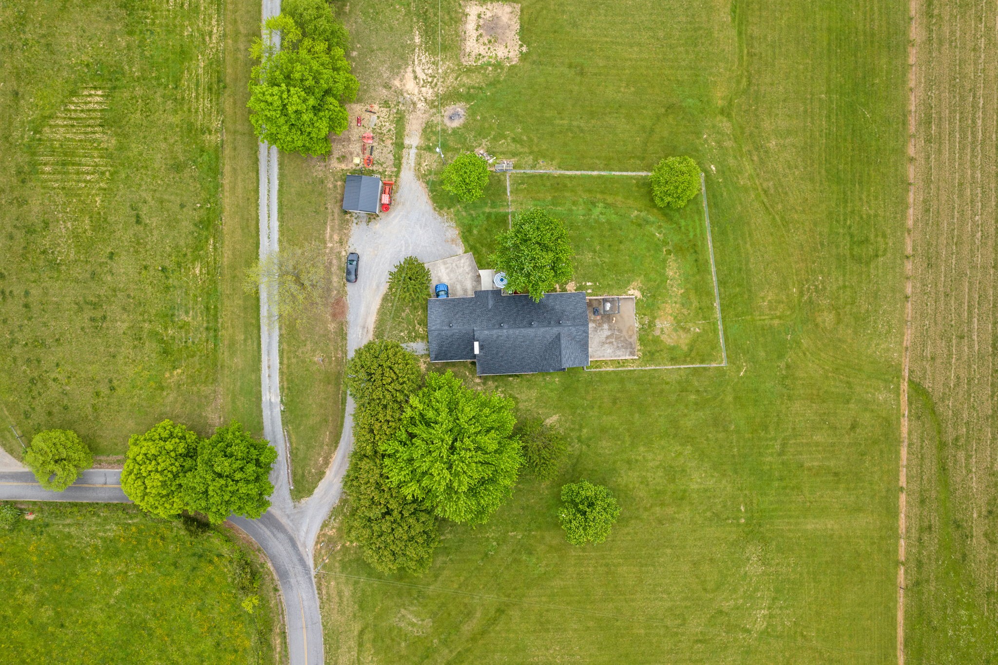 188 Switchboard Road Portland, TN 37148 - Photo 39 of 48 a view of a garden