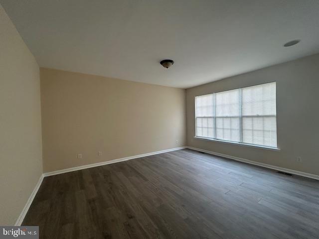 4704 Denview Way Baltimore, MD 21206 - Photo 2 of 9
