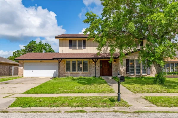 $2,600 | 2445 Cricket Hollow Drive, Corpus Christi, TX 78414