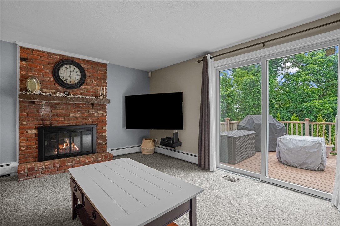 71 Rockridge Road Lincoln, RI 02865 - Photo 18 of 49 Gallery Image 18