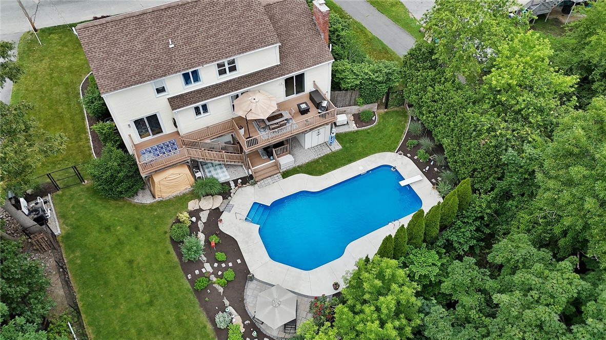 71 Rockridge Road Lincoln, RI 02865 - Photo 46 of 49 Gallery Image 46