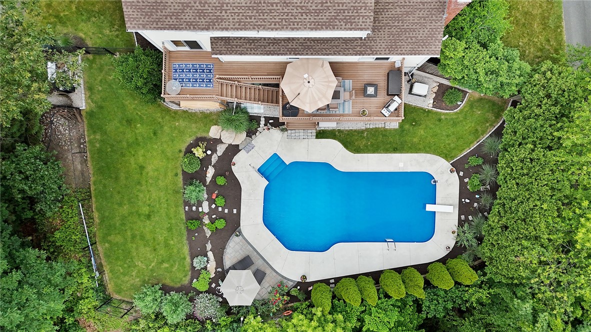 71 Rockridge Road Lincoln, RI 02865 - Photo 47 of 49 Gallery Image 47