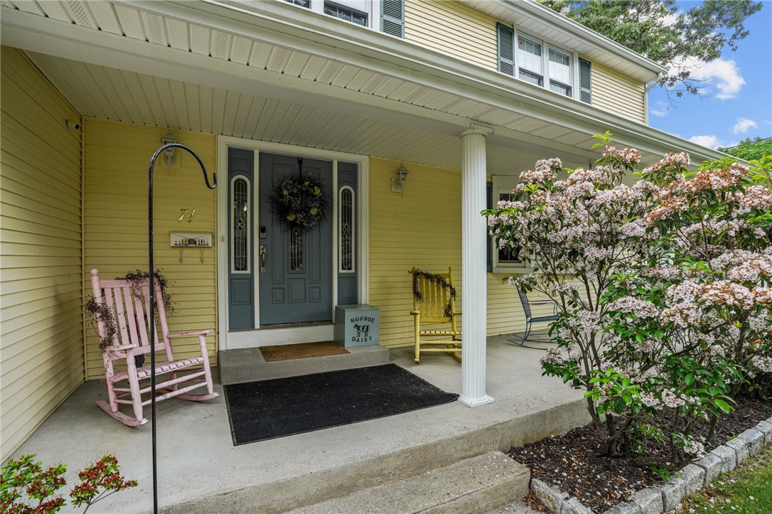 71 Rockridge Road Lincoln, RI 02865 - Photo 5 of 49 Gallery Image 5
