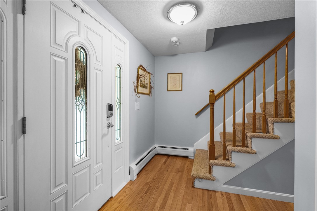 71 Rockridge Road Lincoln, RI 02865 - Photo 6 of 49 Gallery Image 6