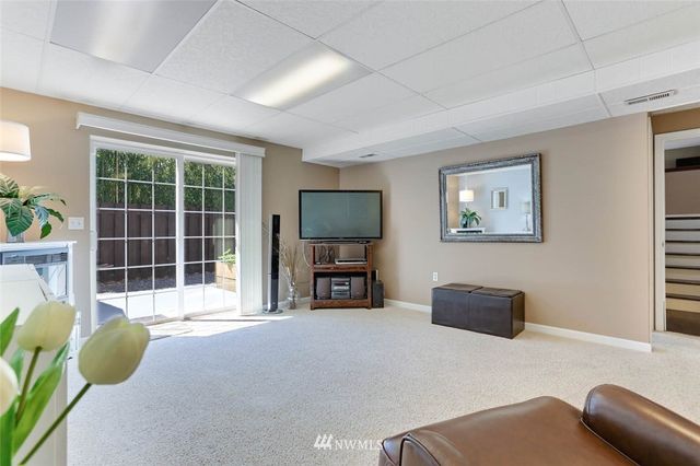 $605,000 | 11218 Southeast 235th Place, Kent, WA 98031