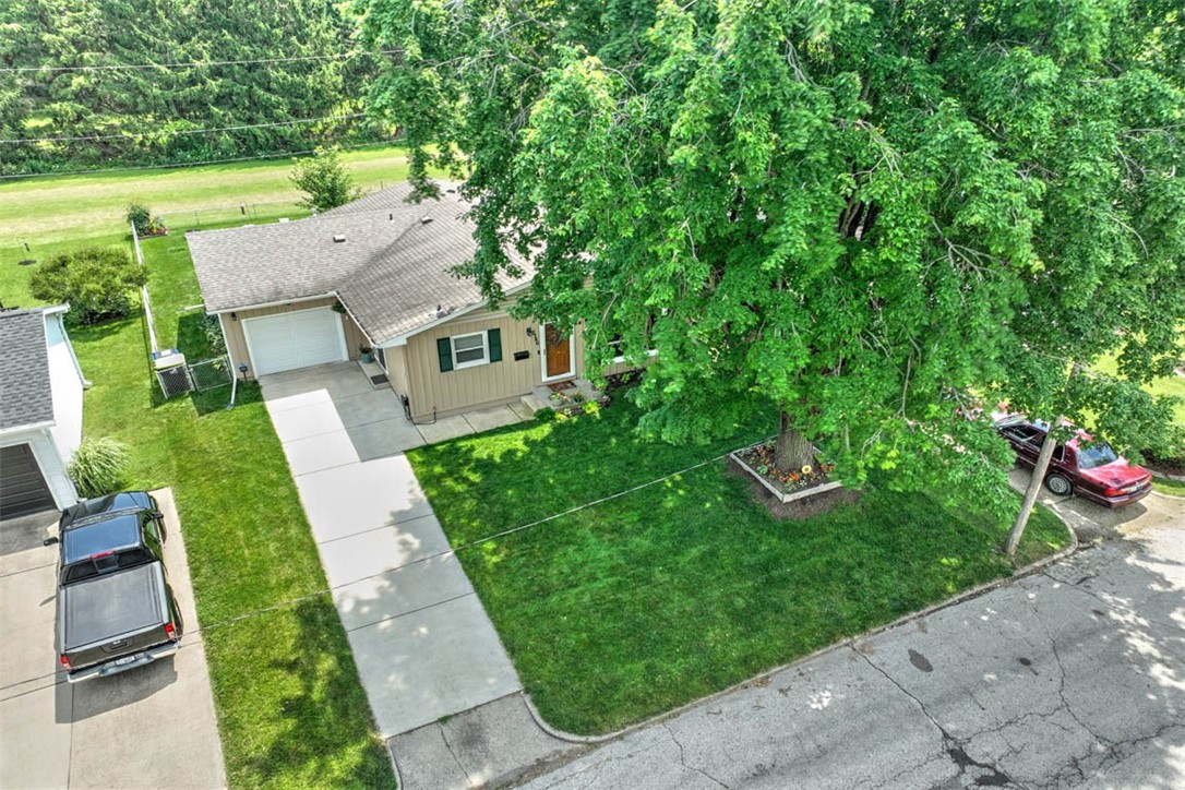 2146 North Dennis Avenue Decatur, IL 62526 - Photo 2 of 30