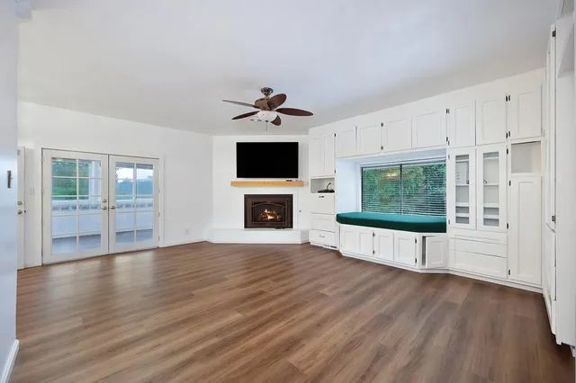 an empty room with windows