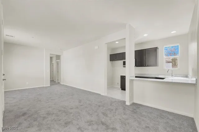 $4,488 | 4709 North Park Street, Las Vegas, NV 89129