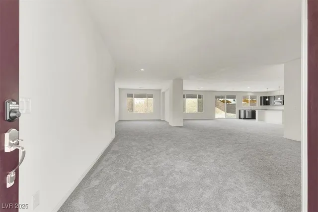 $4,488 | 4709 North Park Street, Las Vegas, NV 89129