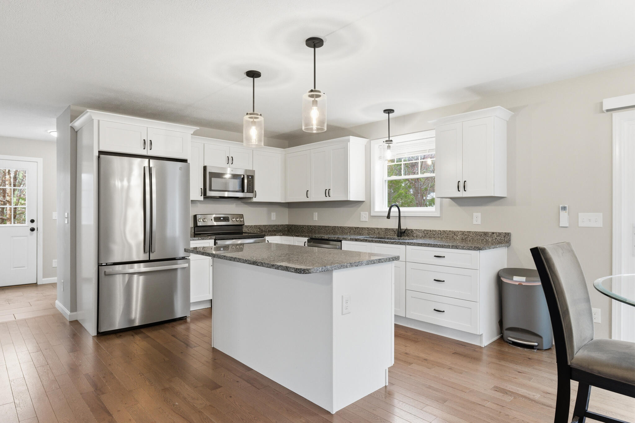 252 Buxton Road Saco, ME 04072 - Photo 6 of 40 Kitchen