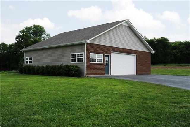 2228 Toby Robertson Road Spring Hill, TN 37174 - Photo 13 of 20 THE SHOP IS 1600 SQ FT AND IS ANY MAN'S DREAM SHOP.