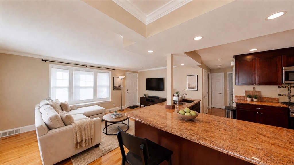 40 Glenellen Road, Unit 1 Boston, MA 02132 - Photo 11 of 37