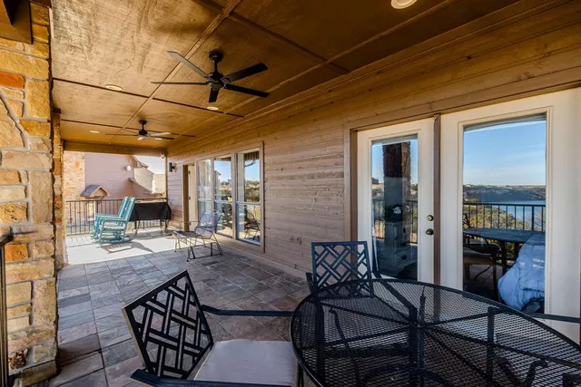 $625,000 | 504 Eagle Point Road, Graford, TX 76449