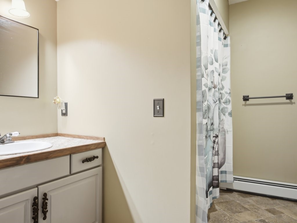 272 Nicholas Road Coventry, RI 02827 - Photo 12 of 29