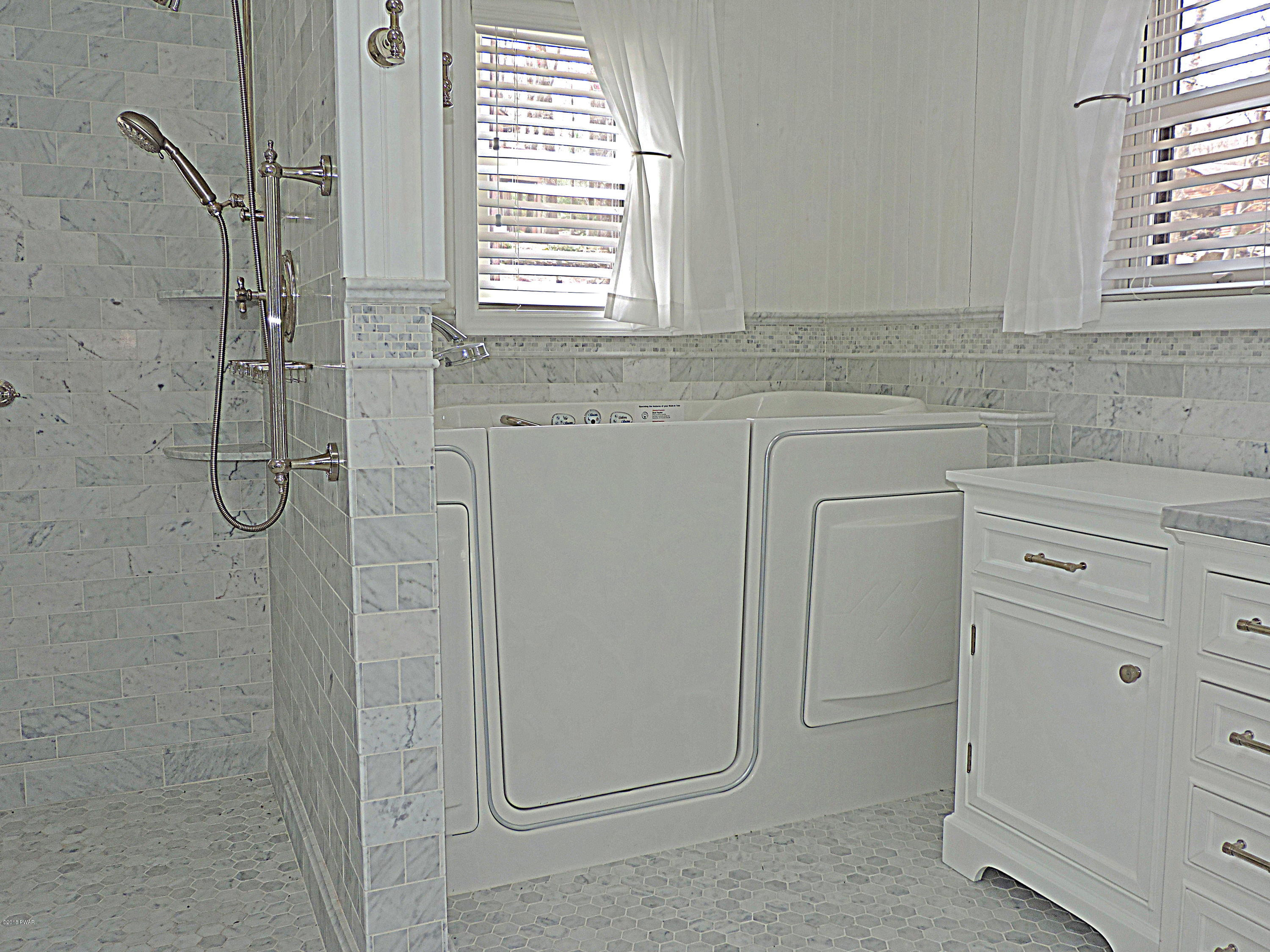 92 Ledge Road Lakeville, PA 18438 - Photo 27 of 59 Rockledge 087