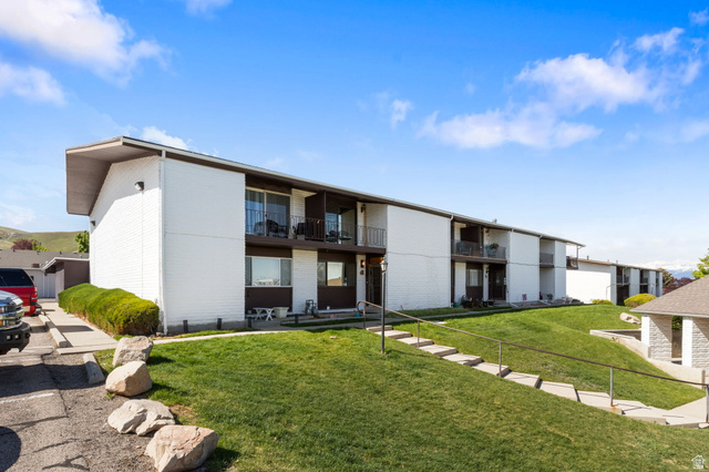 41 Benchmark Village Tooele, UT 84074 - Photo 2 of 26 View of apartment building / complex