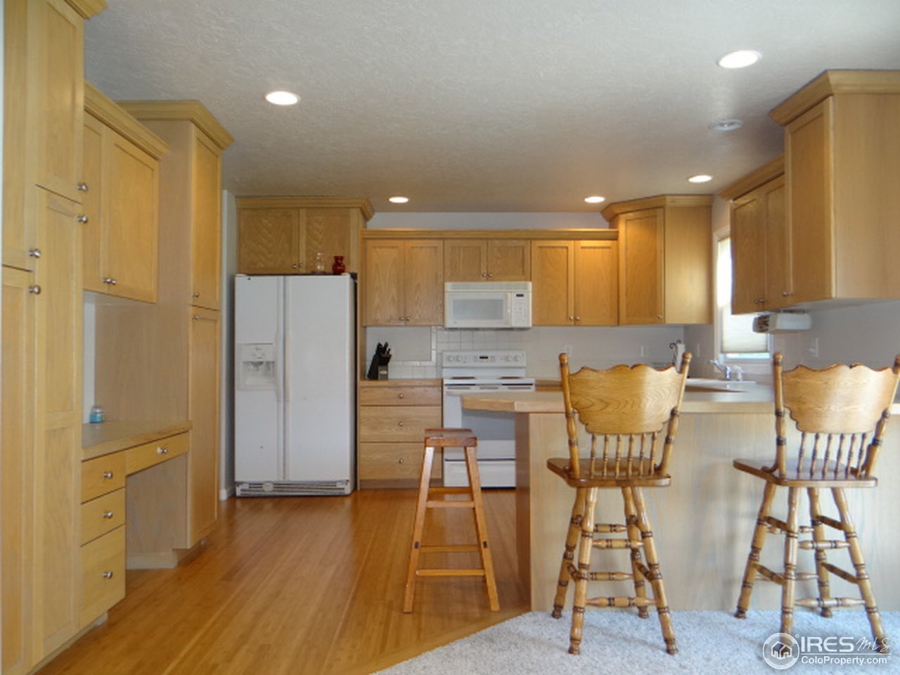 6904 16th Street Road Greeley, CO 80634 - Photo 7 of 25 Fabulous Eat-In Kitchen