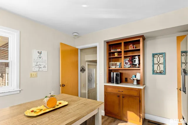 $375,000 | 2529 1600 East, Wyoming, IL 61491