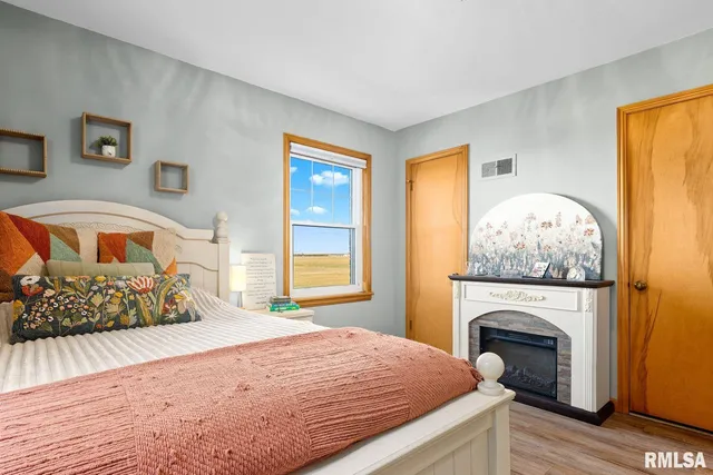 $375,000 | 2529 1600 East, Wyoming, IL 61491