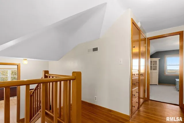 $375,000 | 2529 1600 East, Wyoming, IL 61491