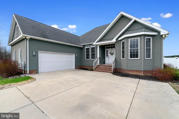 $649,900 | 24594 Hollytree Circle, Georgetown, DE 19947