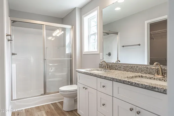 $1,925 | 1060 West New York Avenue, Southern Pines, NC 28387
