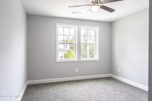 $1,925 | 1060 West New York Avenue, Southern Pines, NC 28387