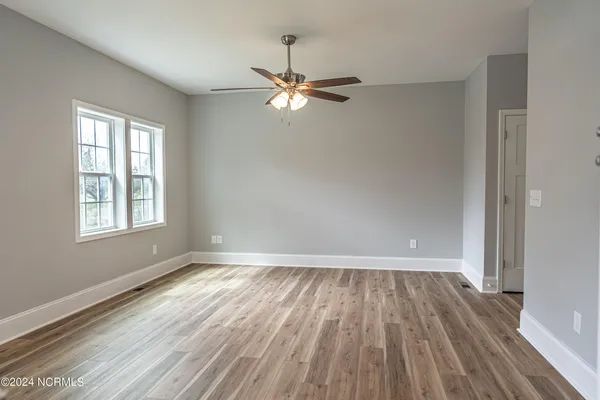 $1,925 | 1060 West New York Avenue, Southern Pines, NC 28387