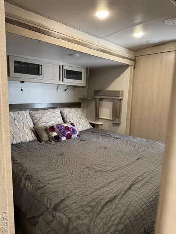 $95,000 | 8928 Apache Drive, Unit 8932, French Village, MO 63036