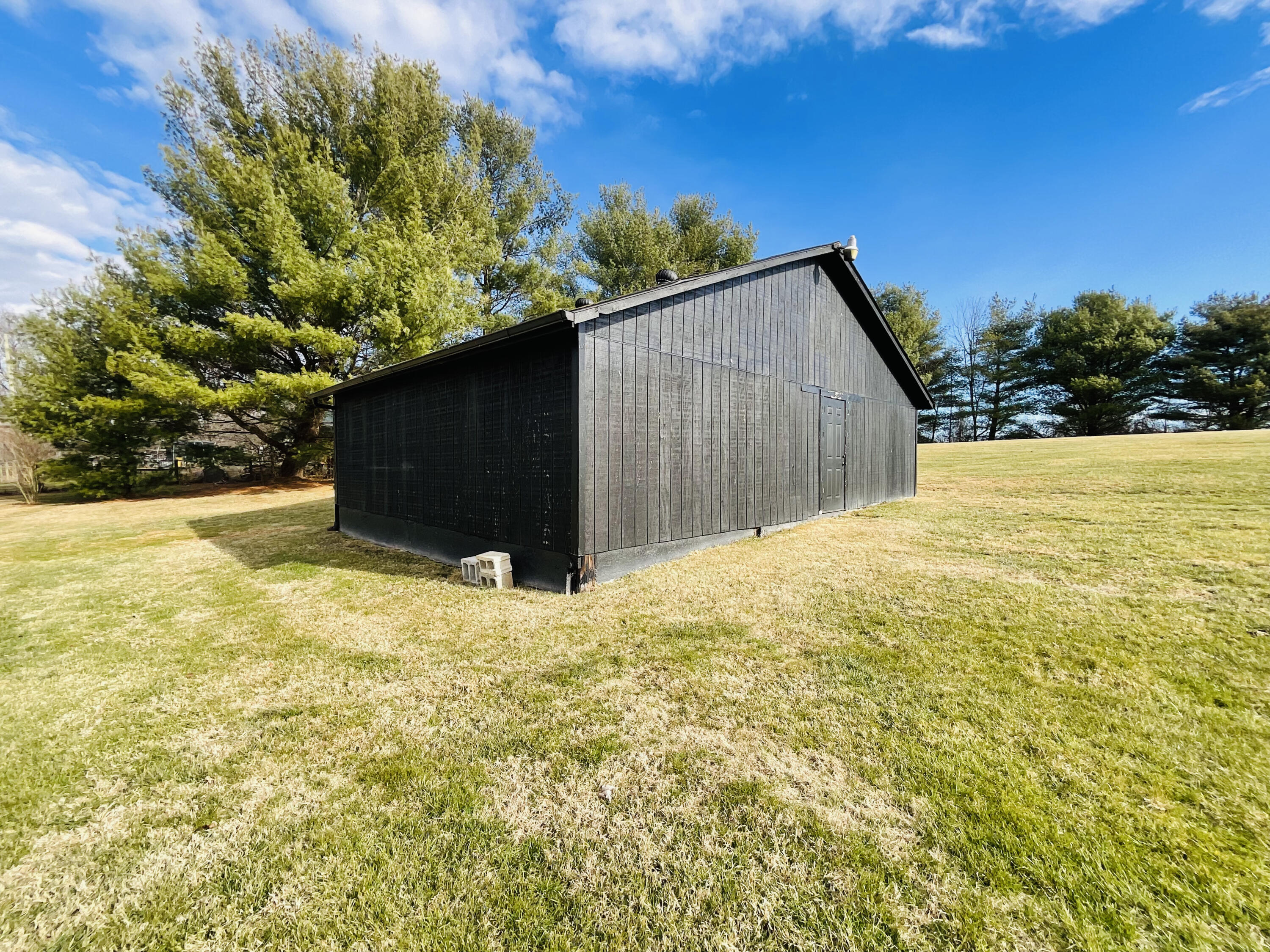 4061 McCormick Road Mount Sterling, KY 40353 - Photo 72 of 89 IMG_0896