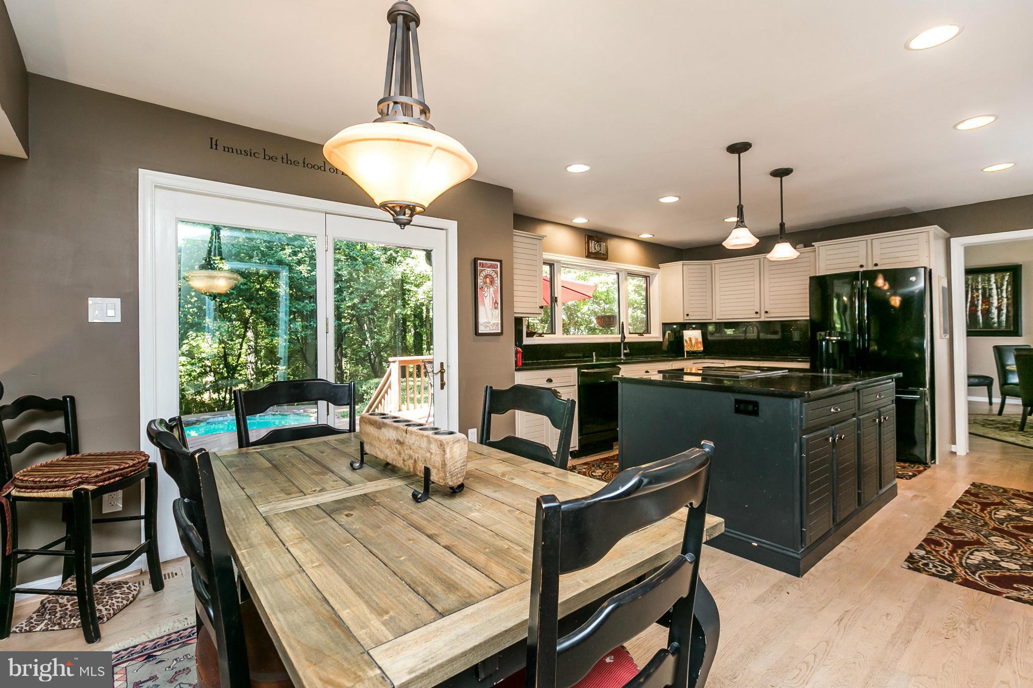 29 Shadow Point Court Edgewater, MD 21037 - Photo 14 of 30 Informal dining opens to rear deck
