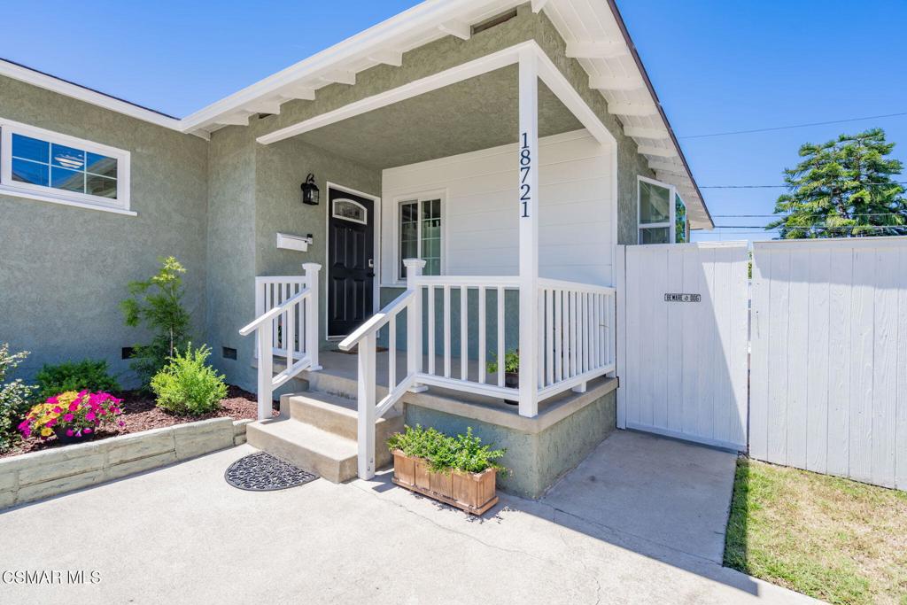 18721 Doty Avenue Torrance, CA 90504 - Photo 8 of 63