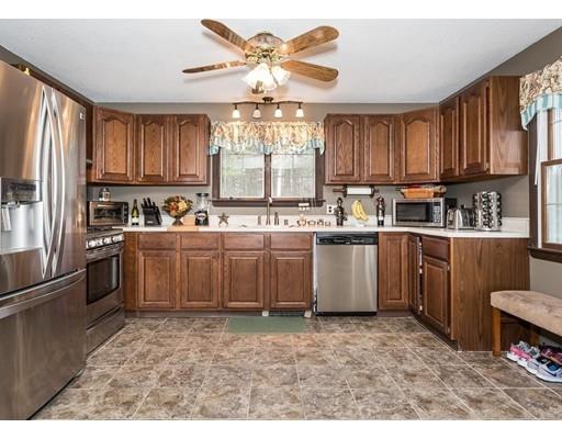 150 Senator Street Springfield, MA 01129 - Photo 8 of 25
