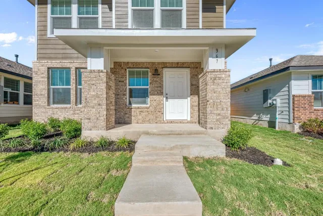 $1,945 | 367 Keefer, Kyle, TX 78640