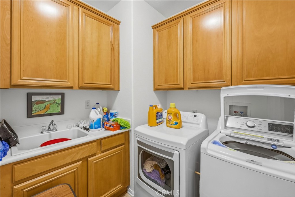 8214 Lavender Lane Riverside, CA 92508 - Photo 45 of 64