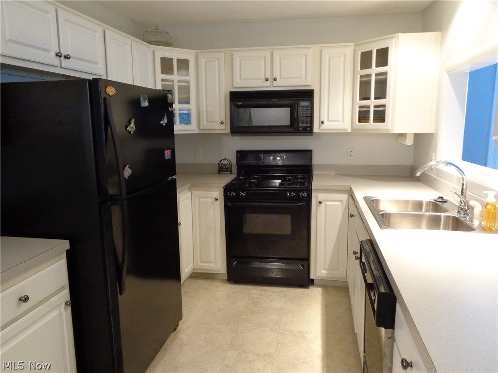 7798 York Road Cleveland, OH 44130 - Photo 12 of 28 Gallery Image 12