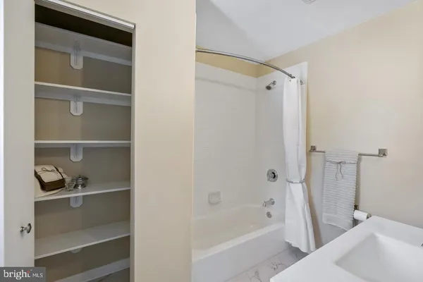 a bathroom with a bathtub