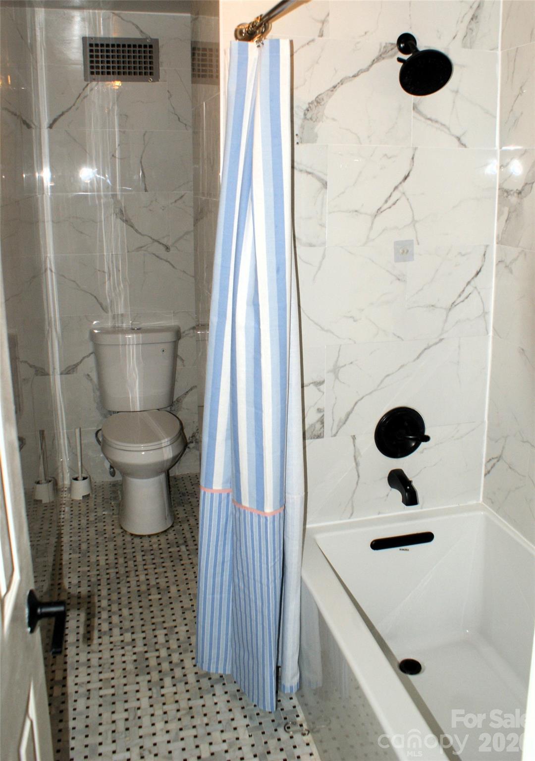 1300 Queens Road, Unit 312 Charlotte, NC 28207 - Photo 19 of 34