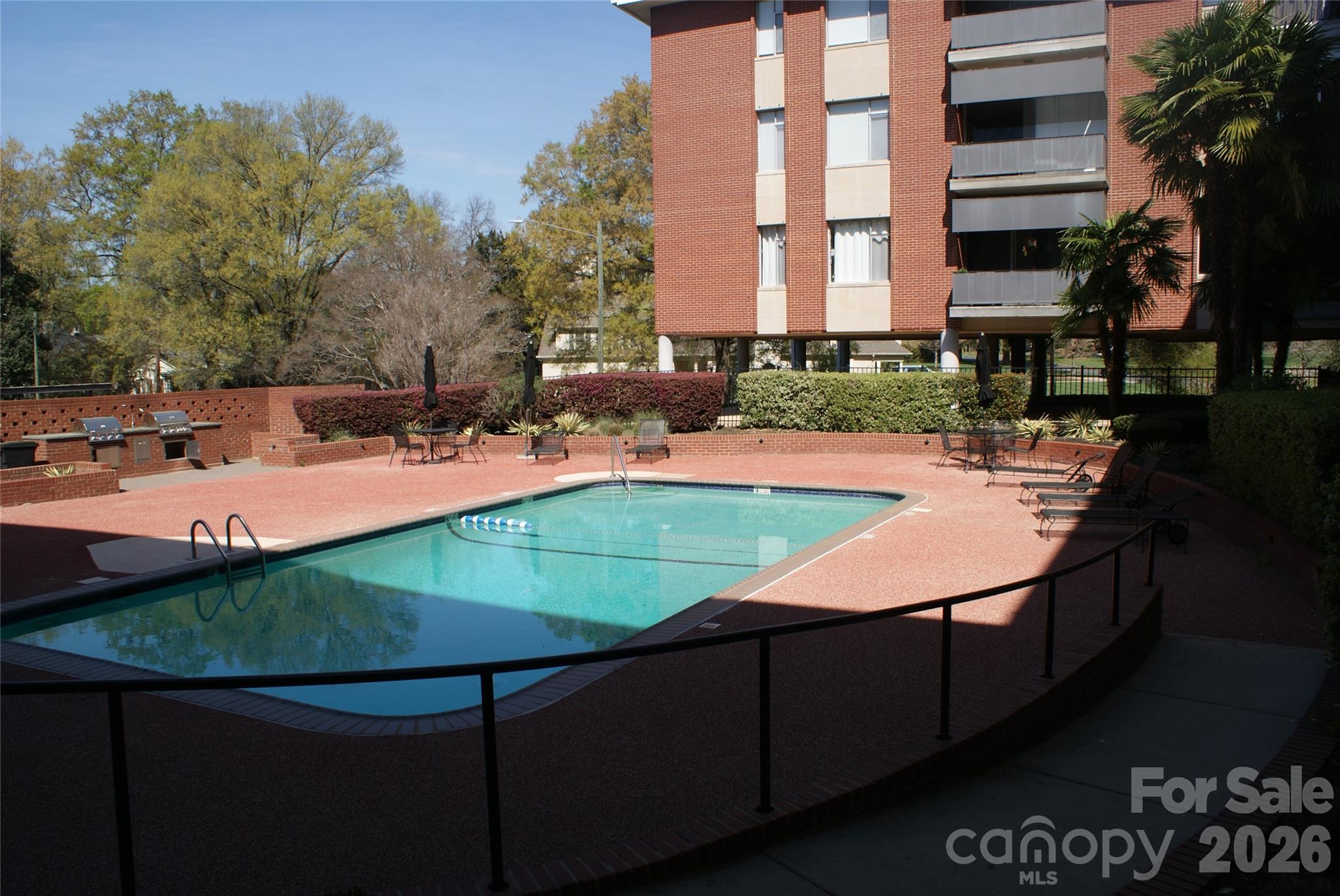 1300 Queens Road, Unit 312 Charlotte, NC 28207 - Photo 31 of 34