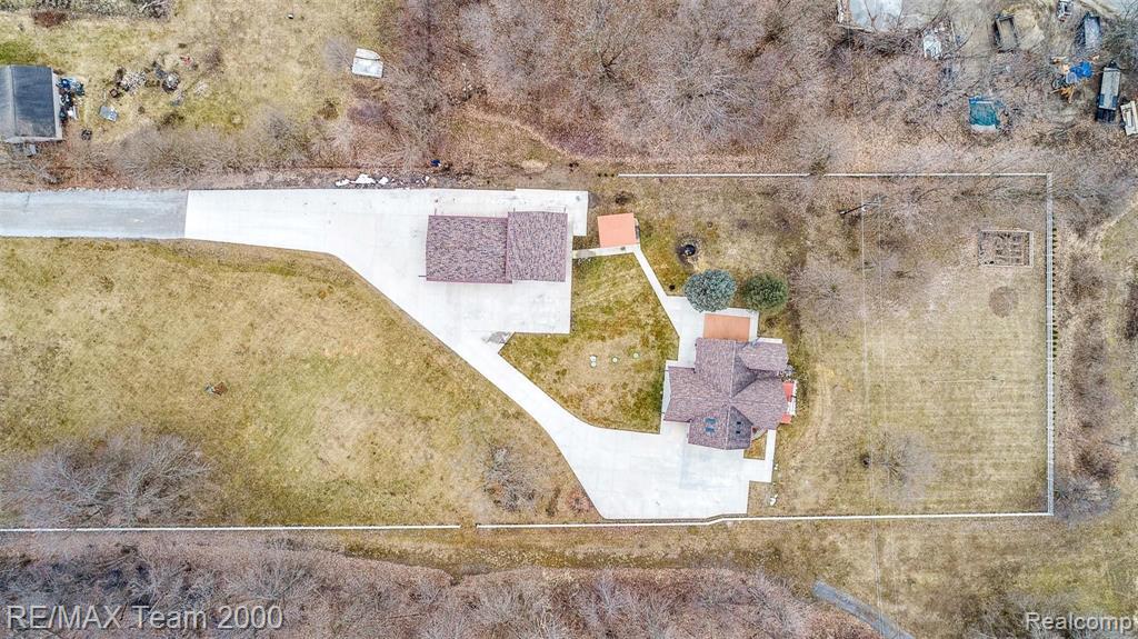 10427 Bemis Road Willis, MI 48191 - Photo 6 of 41