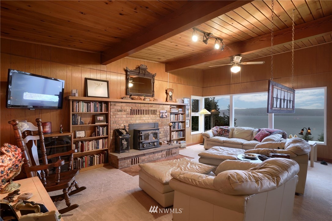 528 Maple Grove Road Camano Island, WA 98282 - Photo 14 of 25 Gallery Image 14