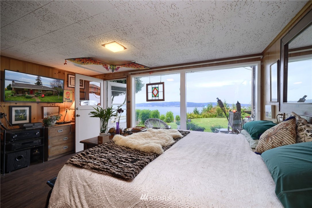 528 Maple Grove Road Camano Island, WA 98282 - Photo 19 of 25 Gallery Image 19