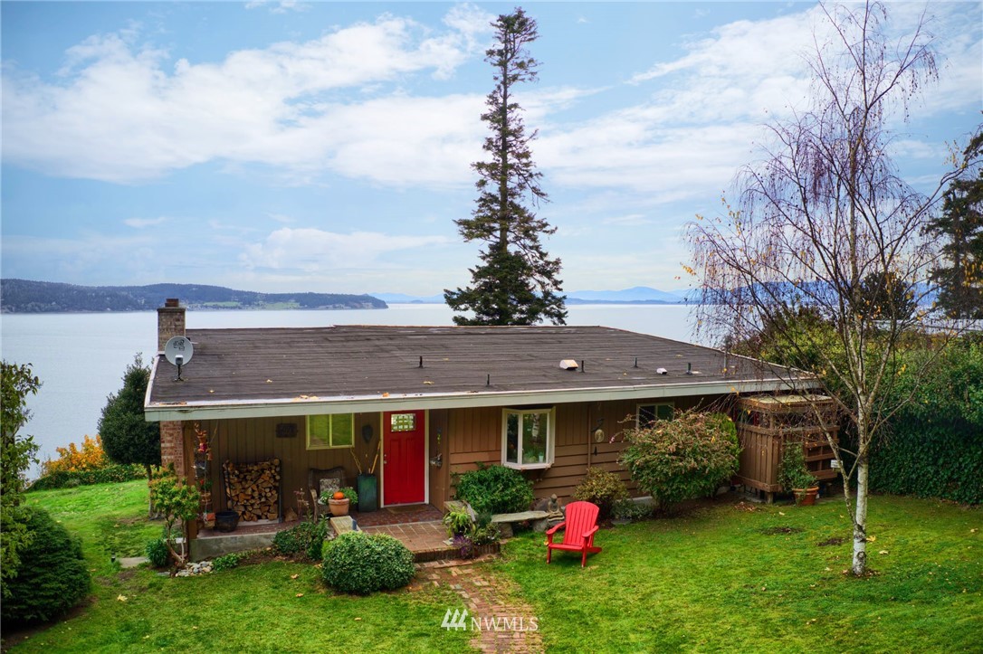 528 Maple Grove Road Camano Island, WA 98282 - Photo 3 of 25 Gallery Image 3